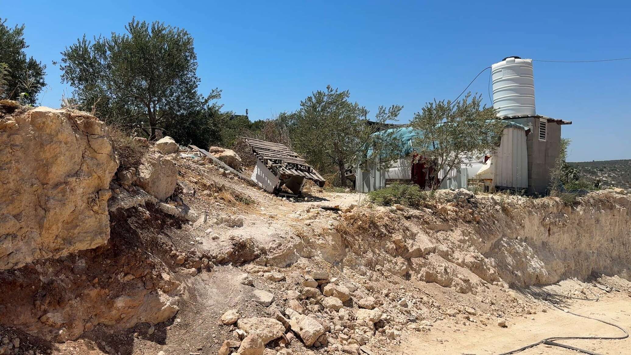 ما خيارات السلطة الفلسطينية لمواجهة قرار الكنيست بفرض السيادة على الضفة الغربية؟