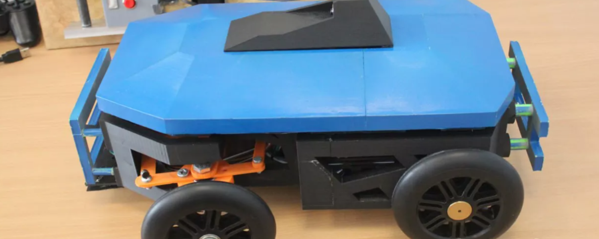 علماء روس يبتكرون روبوت تدريب شخصي للعدائين والرياضيين - سبوتنيك عربي, 1920, 21.07.2025