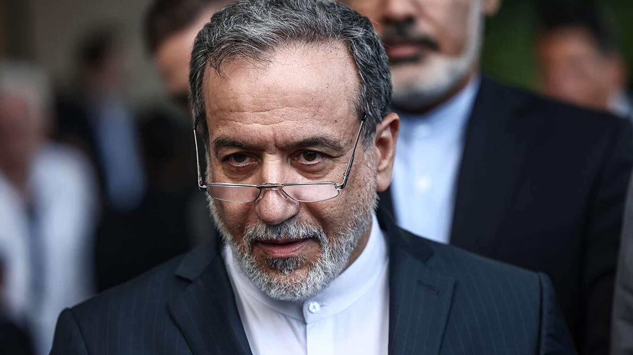 ‌‏وزير خارجية إيران: طهران لن تتنازل عن تخصيب اليورانيوم
