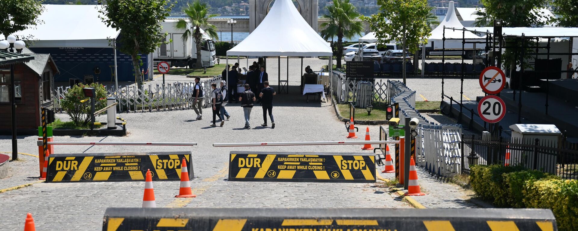 قصر سيراغان في إسطنبول. الجولة الثالثة المتوقعة من المحادثات بين روسيا وأوكرانيا - سبوتنيك عربي, 1920, 23.07.2025