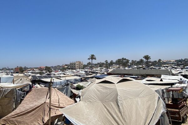 المدينة الإنسانية في رفح نكبة جديدة تلوح في الأفق والفلسطينيون يتمسكون في البقاء فوق أرضهم - سبوتنيك عربي