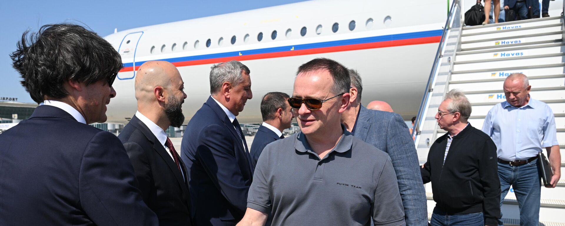 الوفد الروسي يصل إلى إسطنبول لإجراء جولة جديدة من المفاوضات مع أوكرانيا - سبوتنيك عربي, 1920, 23.07.2025