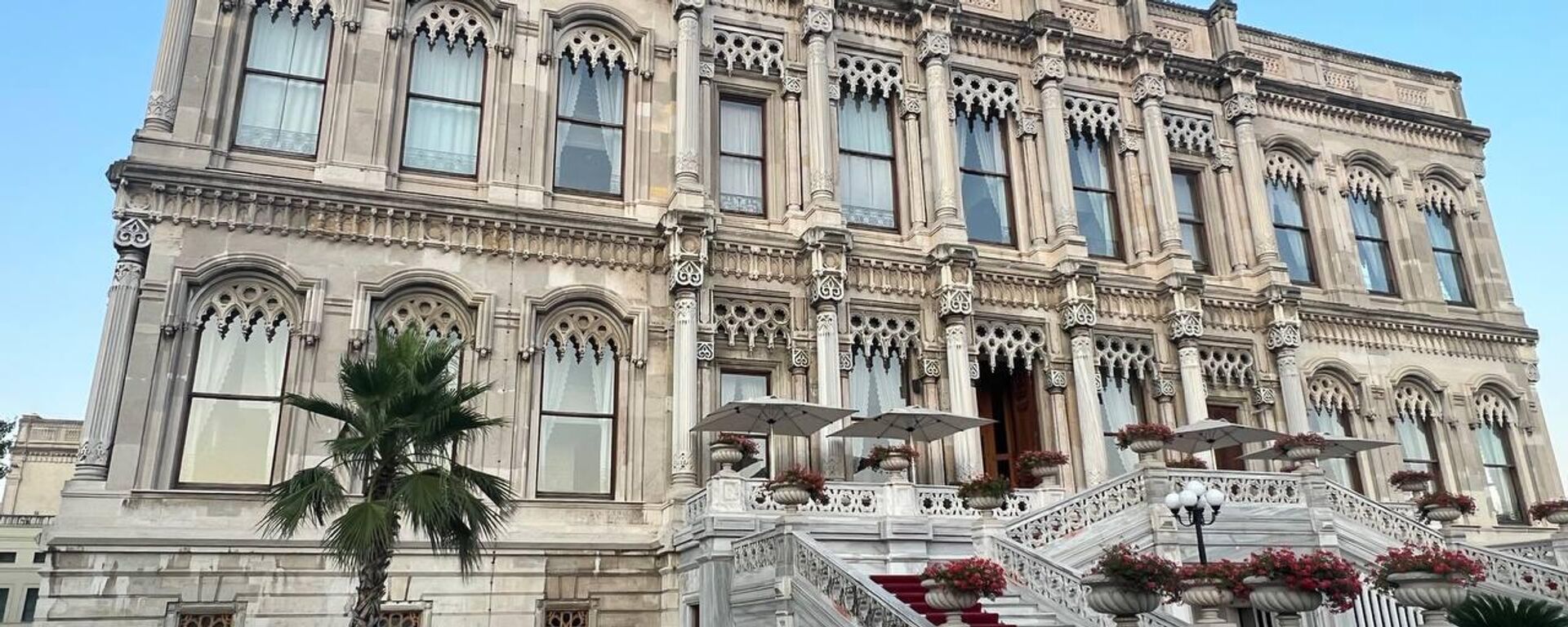 الجولة الثالثة من المفاوضات بين روسيا وأوكرانيا في إسطنبول - سبوتنيك عربي, 1920, 04.12.2025