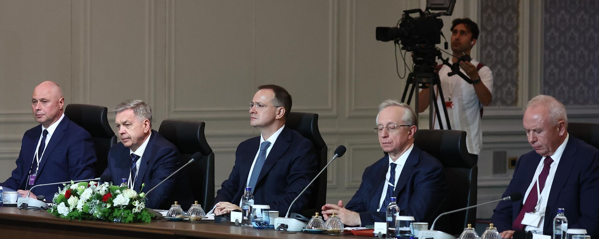 الجولة الثالثة من المفاوضات بين روسيا وأوكرانيا - سبوتنيك عربي, 1920, 23.07.2025