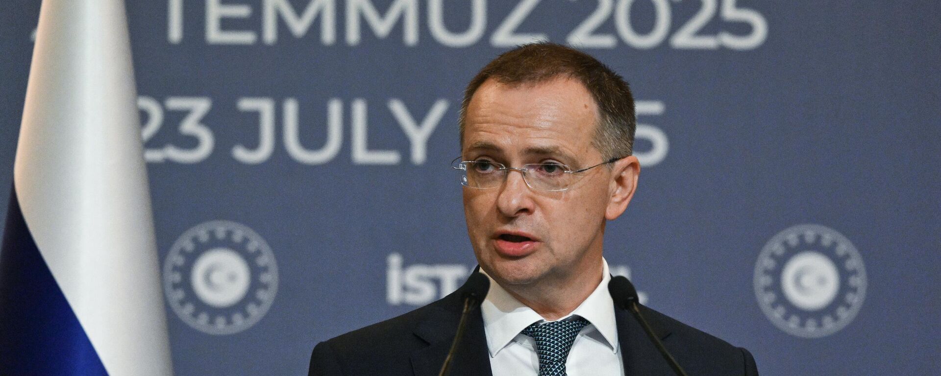 فلاديمير ميدينسكي، مساعد الرئيس الروسي، رئيس الوفد الروسي في المفاوضات مع أوكرانيا - سبوتنيك عربي, 1920, 06.08.2025