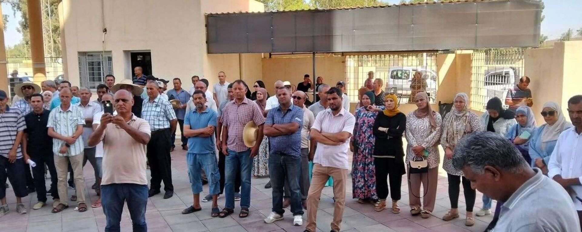 مظاهرات لمعلمي تونس مظاهرات لمعلمي تونس - سبوتنيك عربي, 1920, 23.07.2025