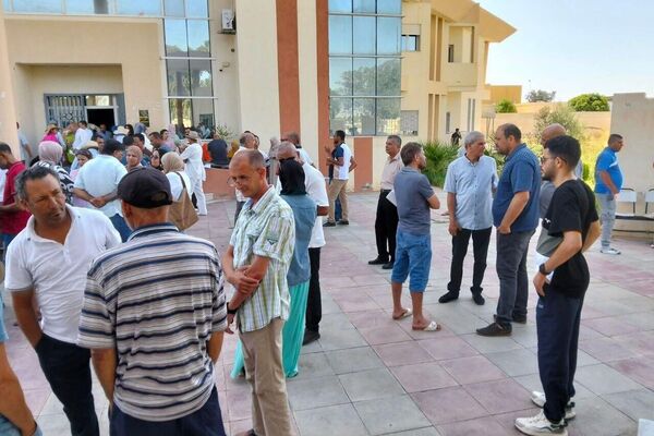 تظاهرات لمعلمي تونس - سبوتنيك عربي