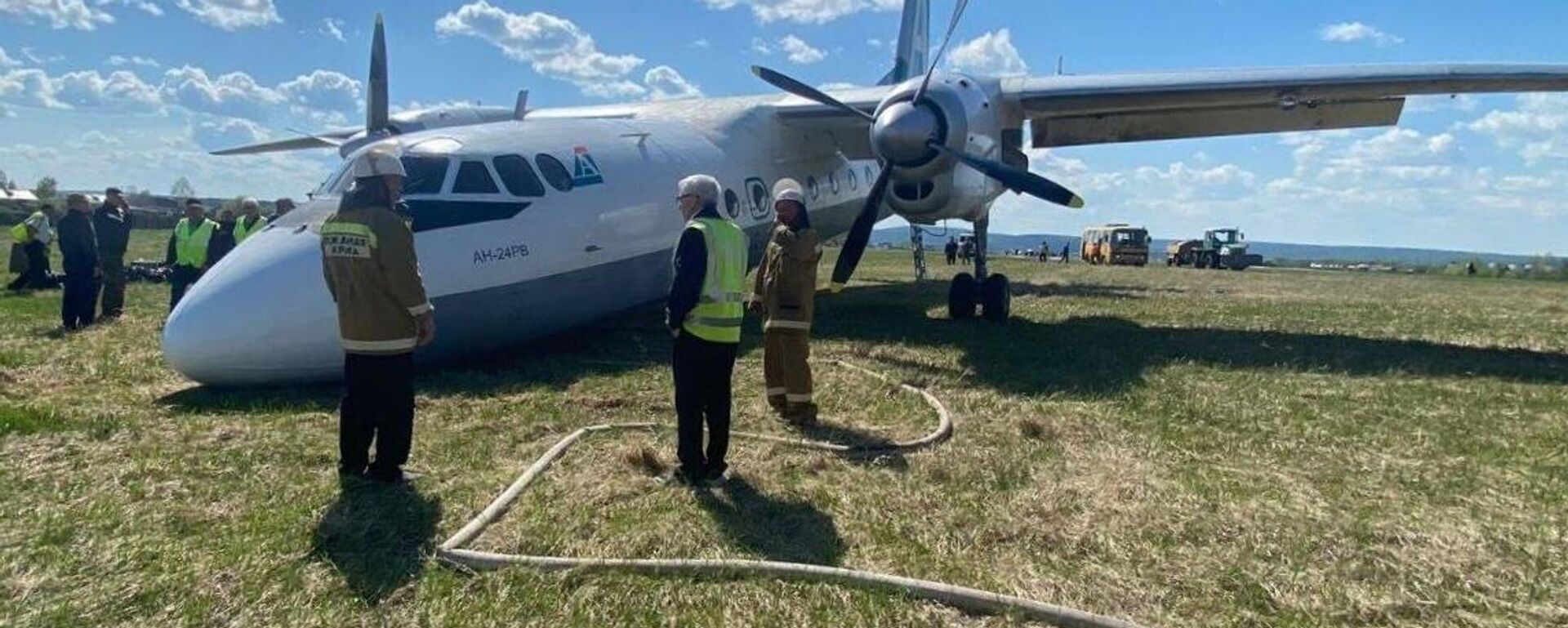 انزلقت طائرة من طراز أن-24 عن المدرج في مقاطعة إيركوتسك - سبوتنيك عربي, 1920, 24.07.2025
