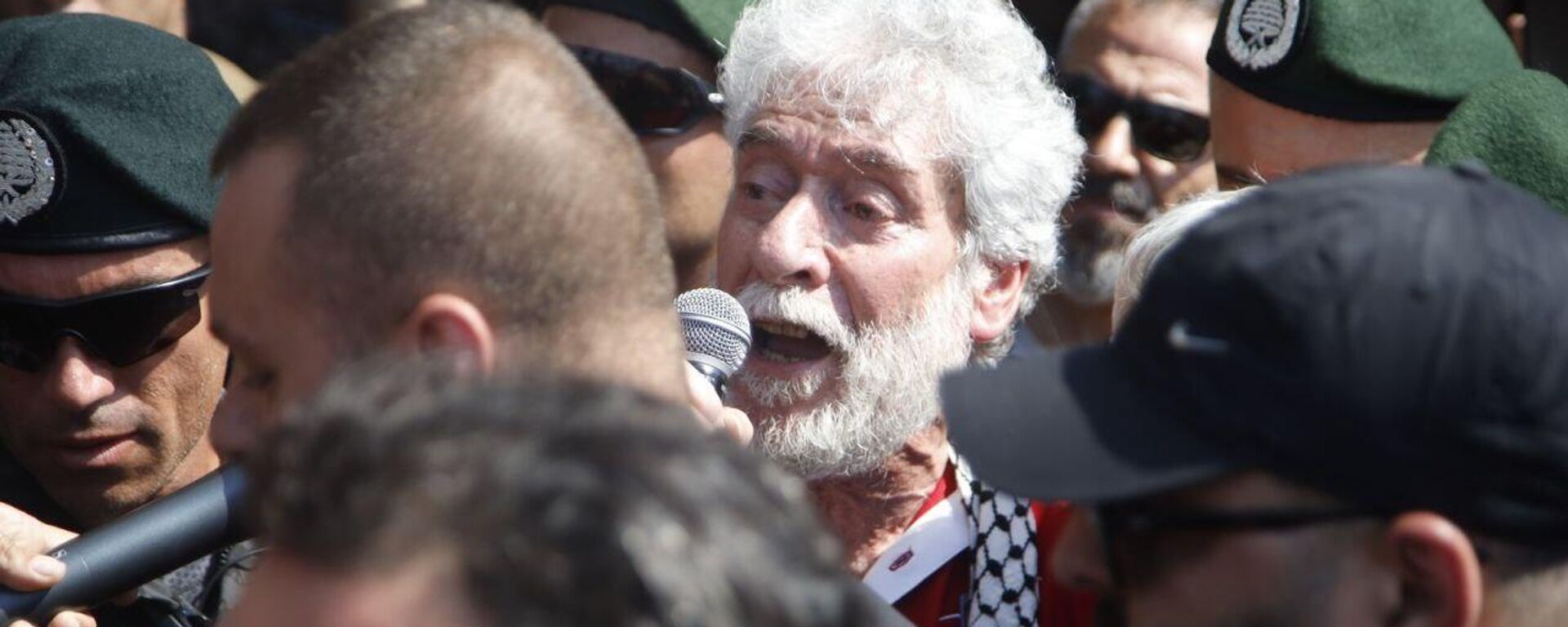 وصول الناشط السياسي اللبناني جورج عبد الله إلى بلاده بعد 40 عاما من السجن  - سبوتنيك عربي, 1920, 25.07.2025