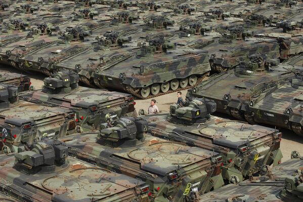 دبابات "ماردر" الألمانية بعد أن أنهت خدمتها. - سبوتنيك عربي