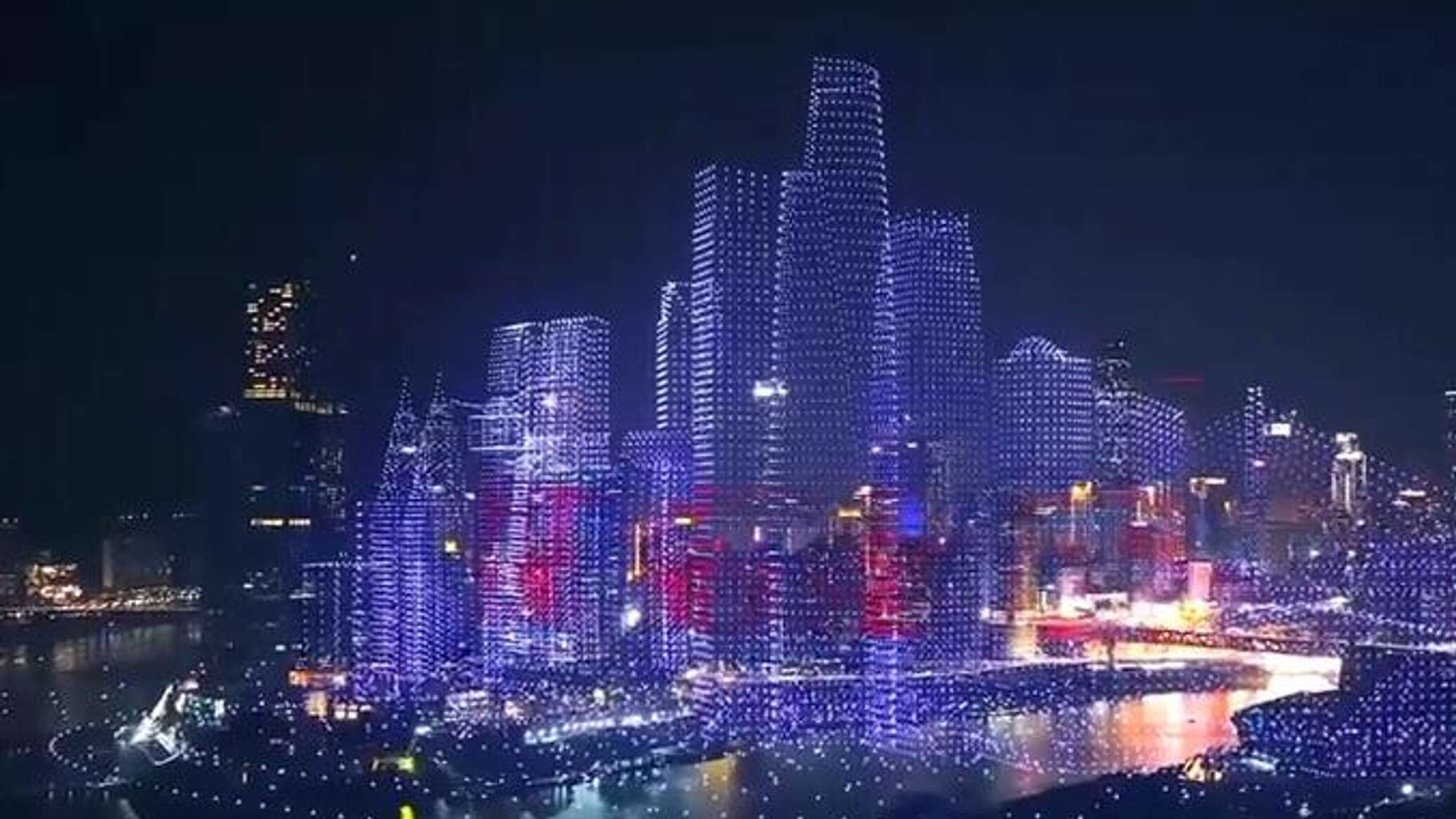 الصين تحطم رقما قياسيا عالميا بعرض مذهل لطائرات مسيرة... فيديو