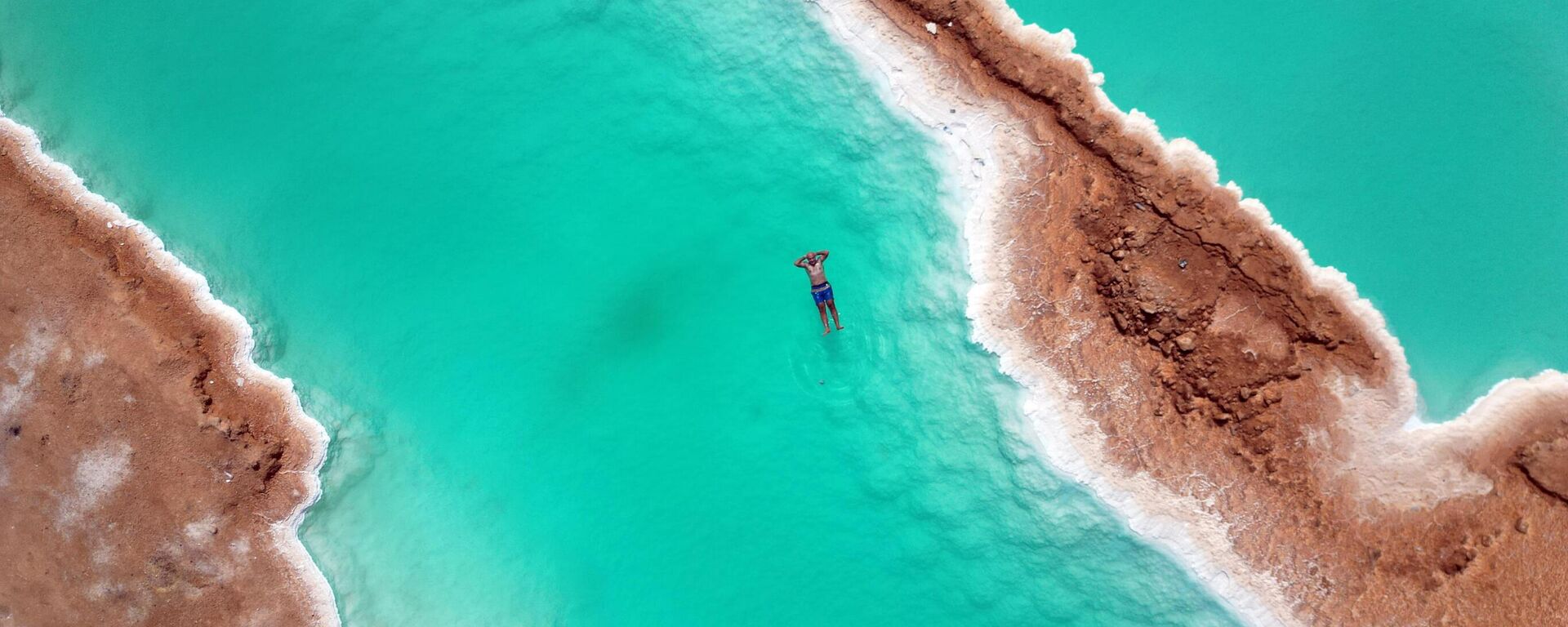 مصر...منظر للبحيرات المالحة في واحة سيوة الواقعة في قلب الصحراء الغربية  - سبوتنيك عربي, 1920, 07.08.2025