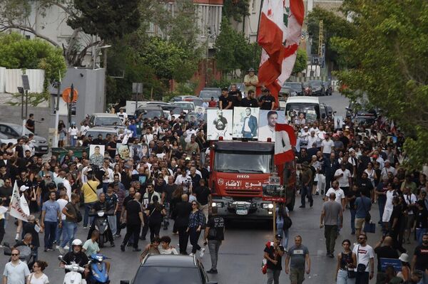 أهالي ضحايا انفجار مرفأ بيروت يحيون الذكرى الخامسة للفاجعة  - سبوتنيك عربي