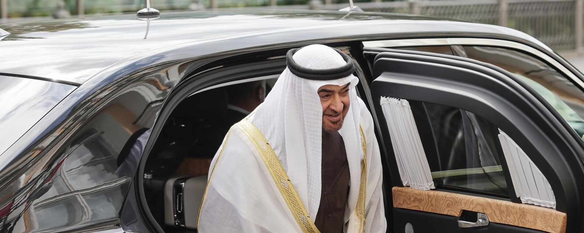 لقاء بين الرئيس الروسي فلاديمير بوتين ورئيس الإمارات العربية المتحدة محمد بن زايد آل نهيان - سبوتنيك عربي, 1920, 07.08.2025