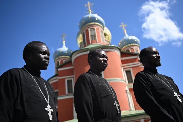 دير "دونسكوي ستافروبول" في موسكو، روسيا. - سبوتنيك عربي