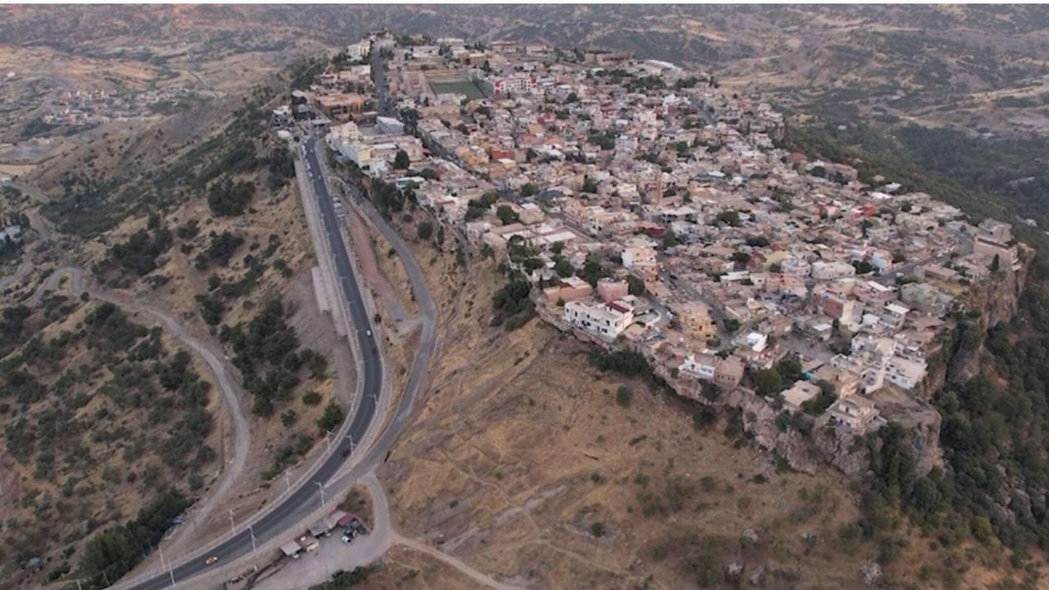المدينة المعلقة على قمة العراق.. "العمادية" قلعة الزمان وجوهرة الجبل