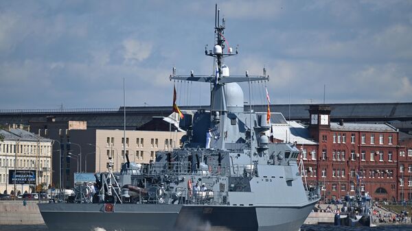 بحجم كورفيت وقوة فرقاطة معلومات عن سفينة المشروع 22800 الروسية