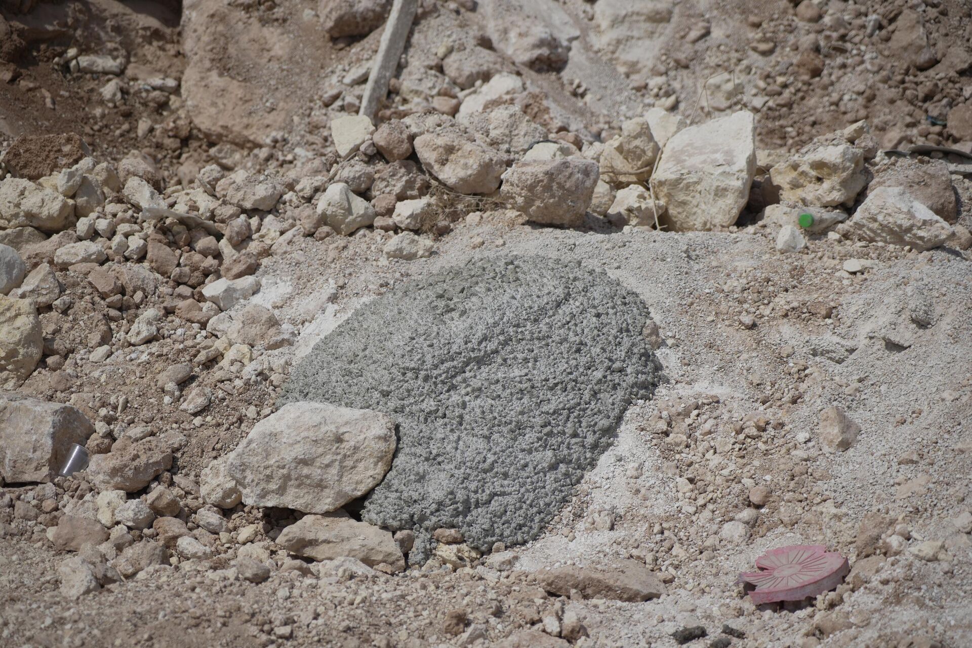 تدمير الآبار والينابيع وتعطيش السكان جنوبي الضفة الغربية   - سبوتنيك عربي, 1920, 12.08.2025