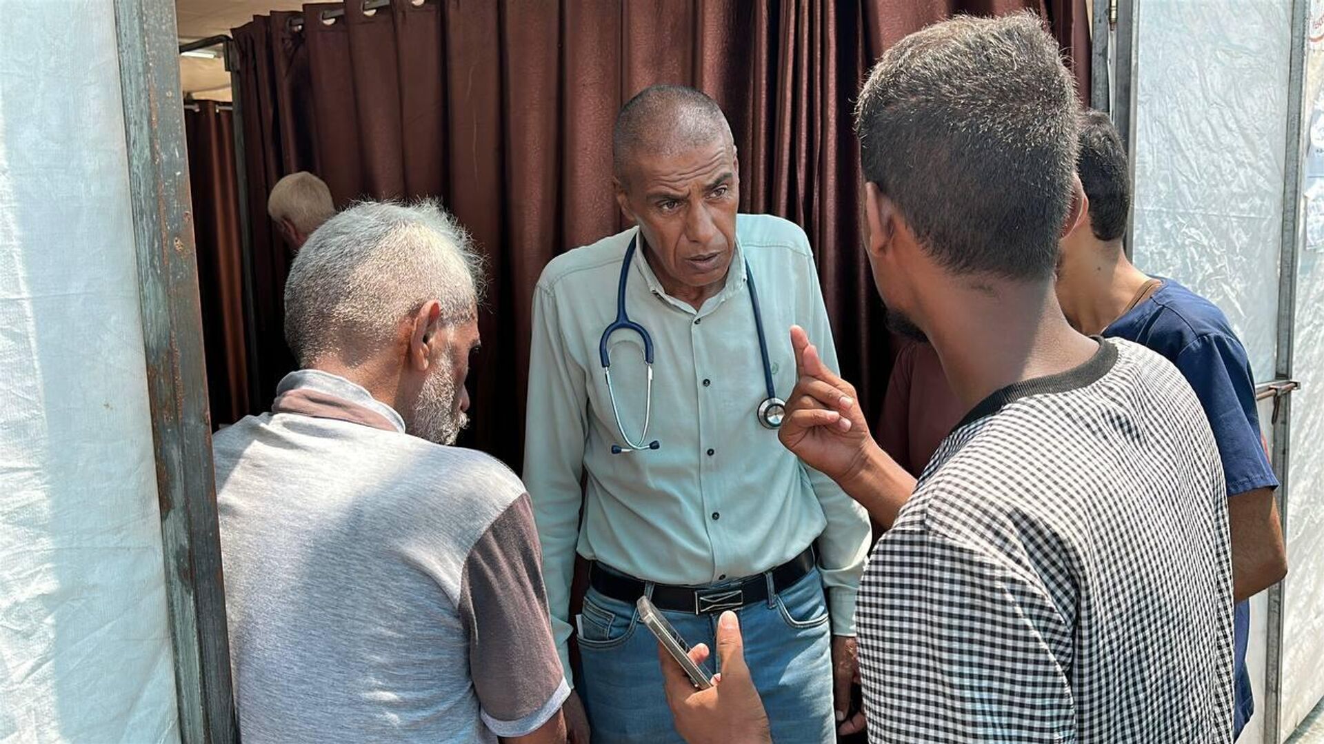 مرضى الضغط والسكري في قطاع غزة.... واقع مأساوي في ظل استمرار الحرب والجوع وانقطاع الدواء - سبوتنيك عربي, 1920, 14.08.2025