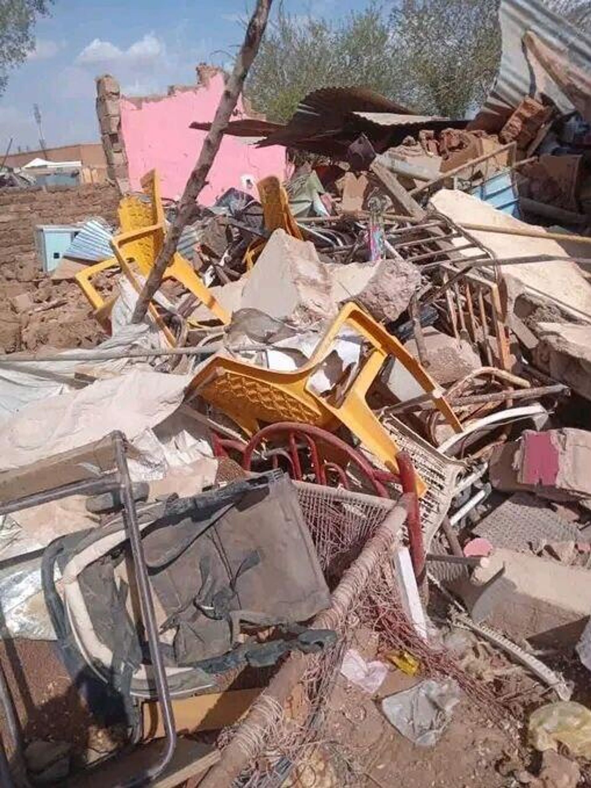 كيف حولت الحرب حياة السودانيين إلى كابوس مرعب وأسوأ أزمة إنسانية تعيشها البلاد كيف حولت الحرب حياة السودانيين إلى كابوس مرعب وأسوأ أزمة إنسانية تعيشها البلاد - سبوتنيك عربي, 1920, 14.08.2025