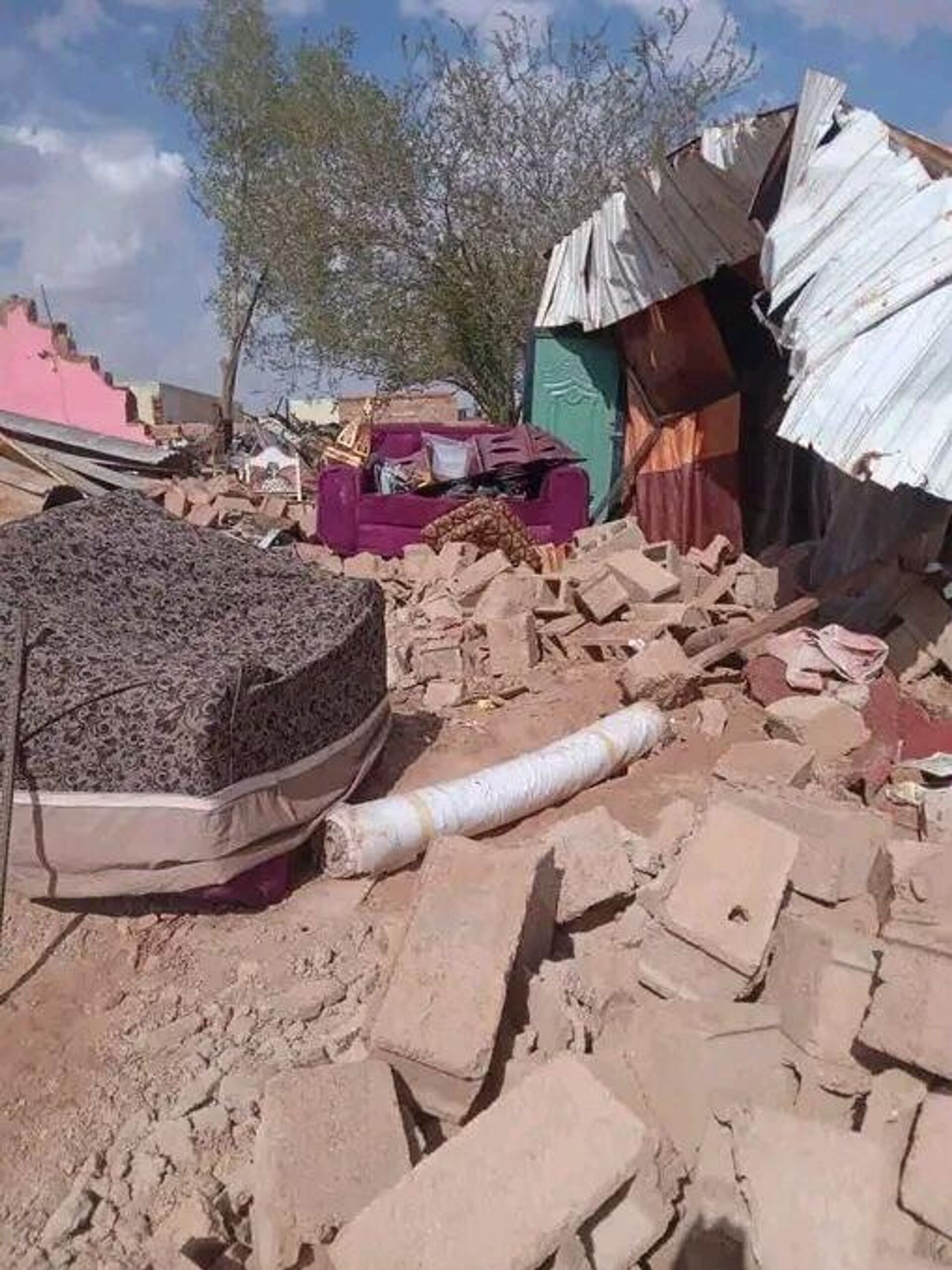 كيف حولت الحرب حياة السودانيين إلى كابوس مرعب وأسوأ أزمة إنسانية تعيشها البلاد كيف حولت الحرب حياة السودانيين إلى كابوس مرعب وأسوأ أزمة إنسانية تعيشها البلاد - سبوتنيك عربي, 1920, 14.08.2025