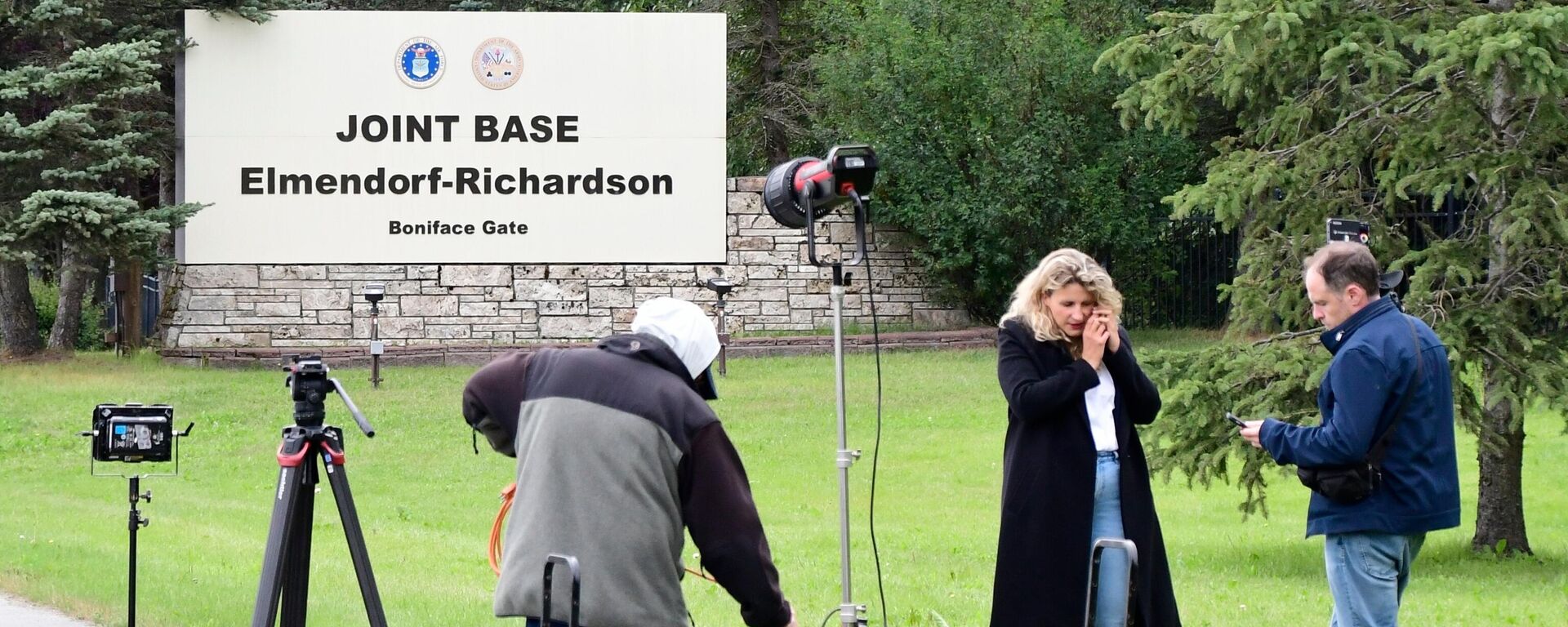 ألاسكا تتهيأ.. آخر الاستعدادات قبيل لقاء القمة بين بوتين وترامب - سبوتنيك عربي, 1920, 15.08.2025