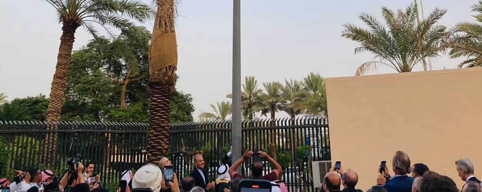 إعادة افتتاح السفارة الإيرانية في المملكة العربية السعودية، 6 يونيو/ حزيران 2023 - سبوتنيك عربي, 1920, 17.08.2025
