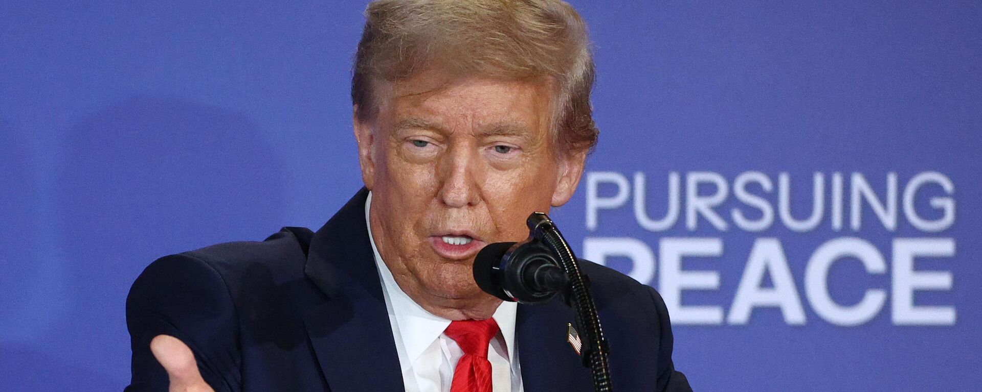 الرئيس الأمريكي دونالد ترامب - سبوتنيك عربي, 1920, 04.09.2025