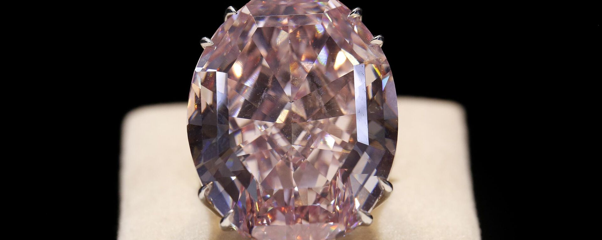 ماسة وردية - سبوتنيك عربي, 1920, 18.08.2025