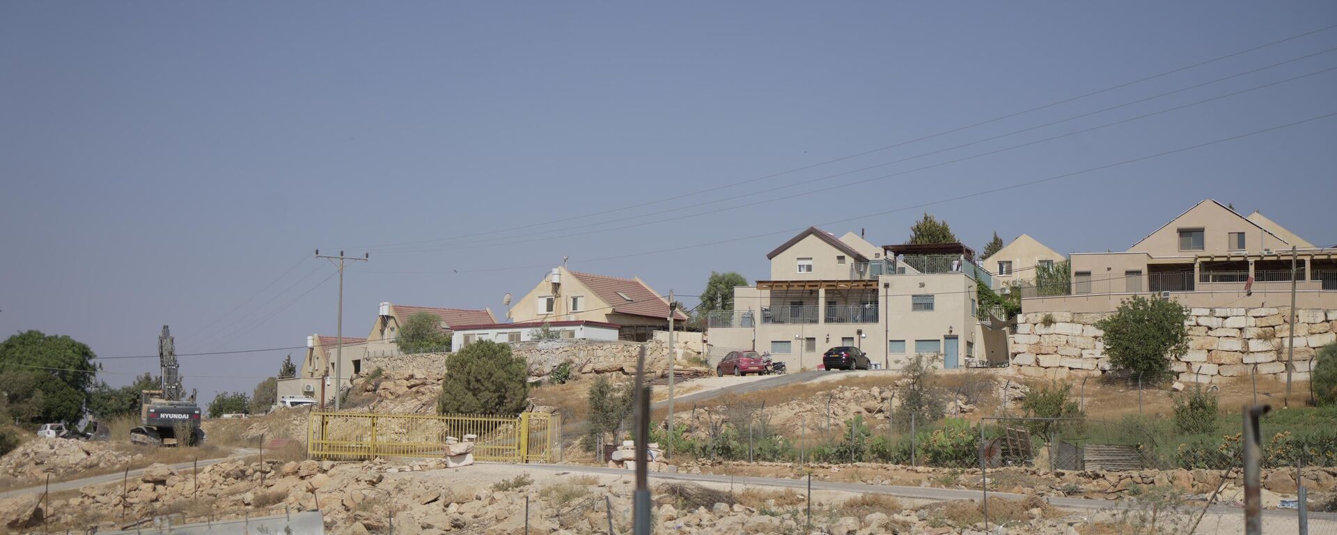 الاستيطان يلتهم التجمعات البدوية جنوبي الضفة الغربية  - سبوتنيك عربي, 1920, 08.02.2026