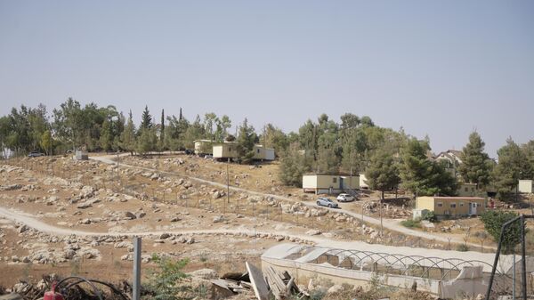 الاستيطان يلتهم التجمعات البدوية جنوبي الضفة الغربية  - سبوتنيك عربي