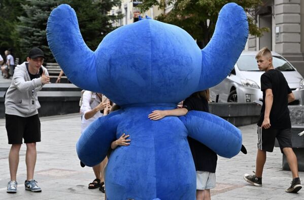 السكان في شارع الأدميرال فوكين في فلاديفوستوك، روسيا. - سبوتنيك عربي