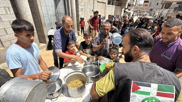 الشيشان ترسل أكثر من ألف طن من المساعدات الإنسانية إلى قطاع غزة
 - سبوتنيك عربي