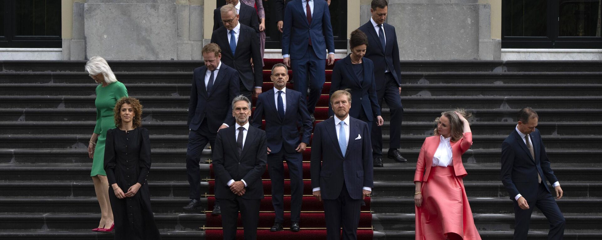 وزراء الحكومة الهولندية ورئيس الوزراء ديك شوف مع ملك هولندا ويليم ألكسندر - سبوتنيك عربي, 1920, 23.08.2025