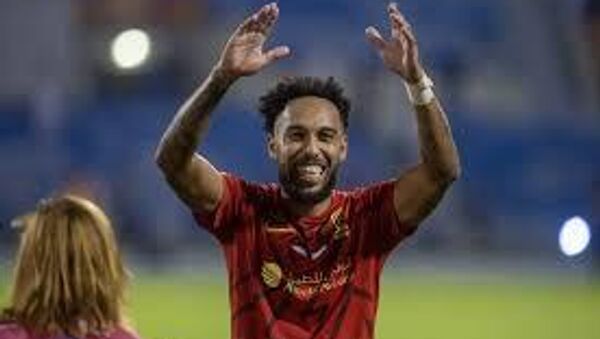 المهاجم الغابوني بيير إيميريك أوباميانغ - سبوتنيك عربي