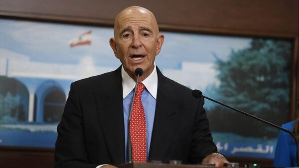 وصول المبعوث الأمريكي إلى لبنان توم باراك، ونائبته مورغان أورتاغوس - سبوتنيك عربي