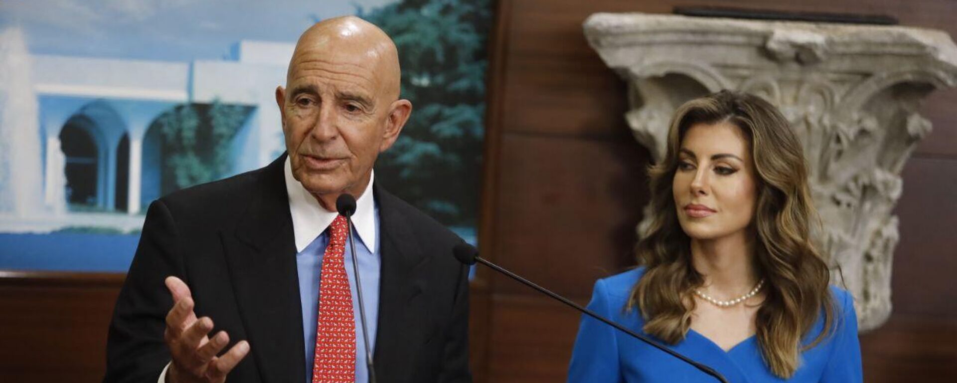  المبعوث الأمريكي إلى لبنان توم باراك، ونائبته مورغان أورتاغوس - سبوتنيك عربي, 1920, 27.08.2025