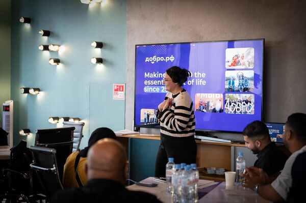 وفد شبابي خليجي يزور روسيا لتبادل الخبرات والتعاون المتبادل - سبوتنيك عربي