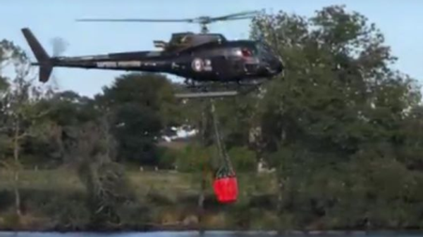 سقوط مروحية في بحيرة فرنسية - سبوتنيك عربي