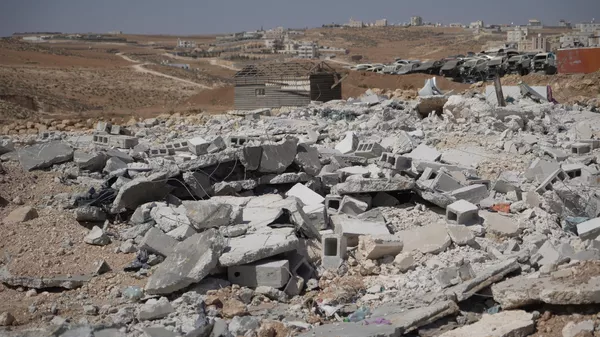 هدم المنشآت الفلسطينية جنوبي الضفة الغربية يحرم مئات الأسر من مصدر رزقها - سبوتنيك عربي