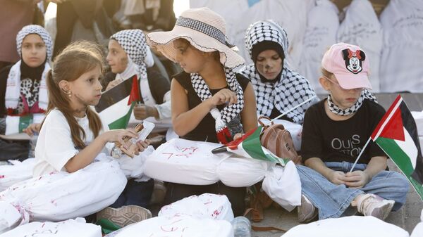 صيدا تناصر غزة... صرخة تضامن مع القطاع ضد الجوع والإبادة
 - سبوتنيك عربي