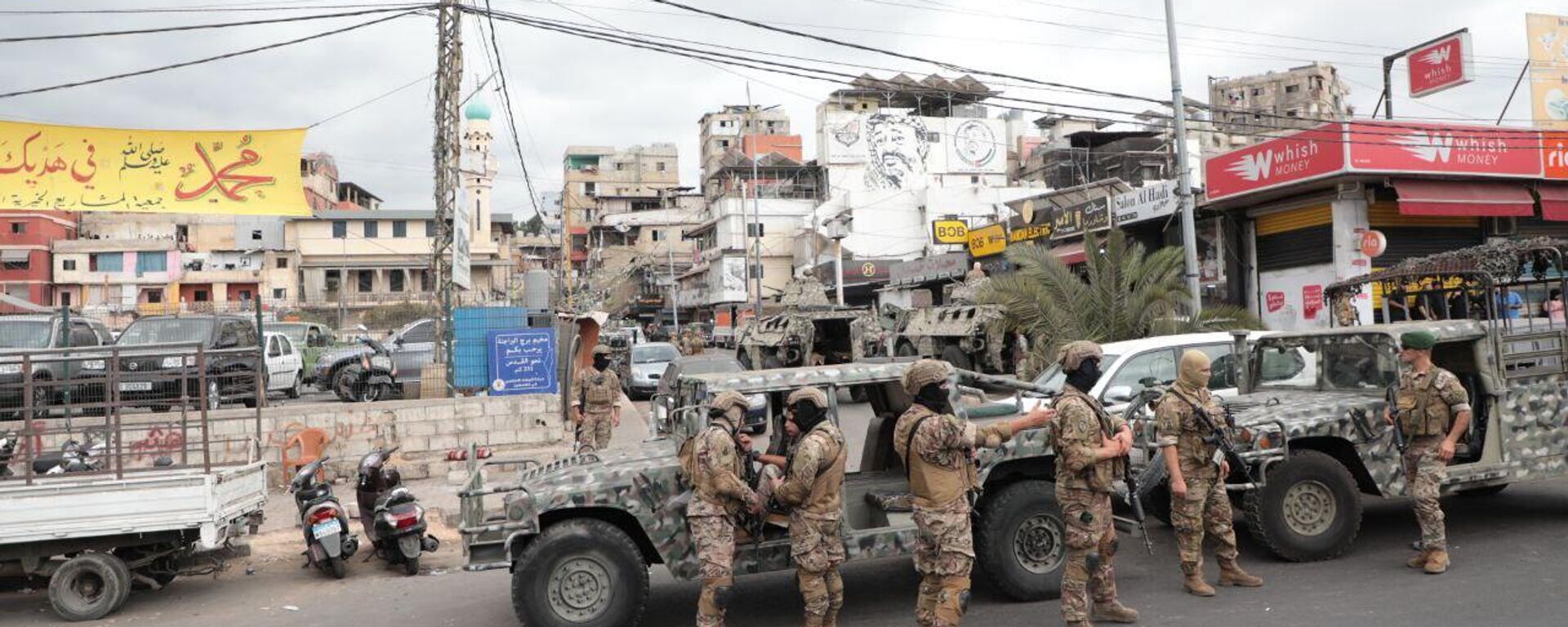 الجيش اللبناني يتسلم دفعة جديدة من سلاح الفصائل الفلسطينية في المخيمات في بيروت - سبوتنيك عربي, 1920, 06.09.2025