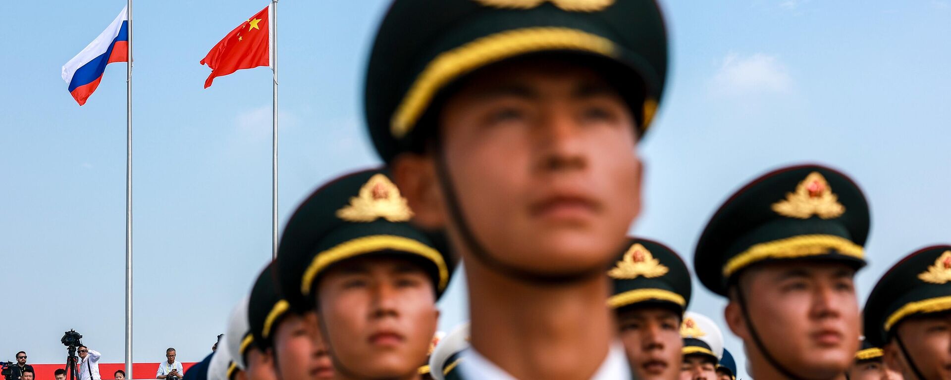 حرس الشرف الصيني خلال استقبال الرئيس الروسي فلاديمير بوتين في الصين  - سبوتنيك عربي, 1920, 31.08.2025