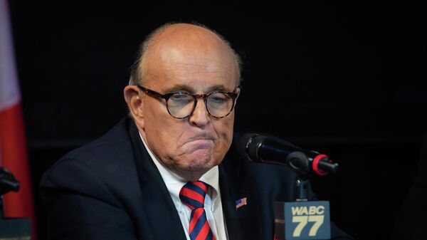 Former New York City Mayor Rudy Giuliani sits for a talk radio show at the WABC studios in New York on Friday, Sept. 10, 2021. - سبوتنيك عربي