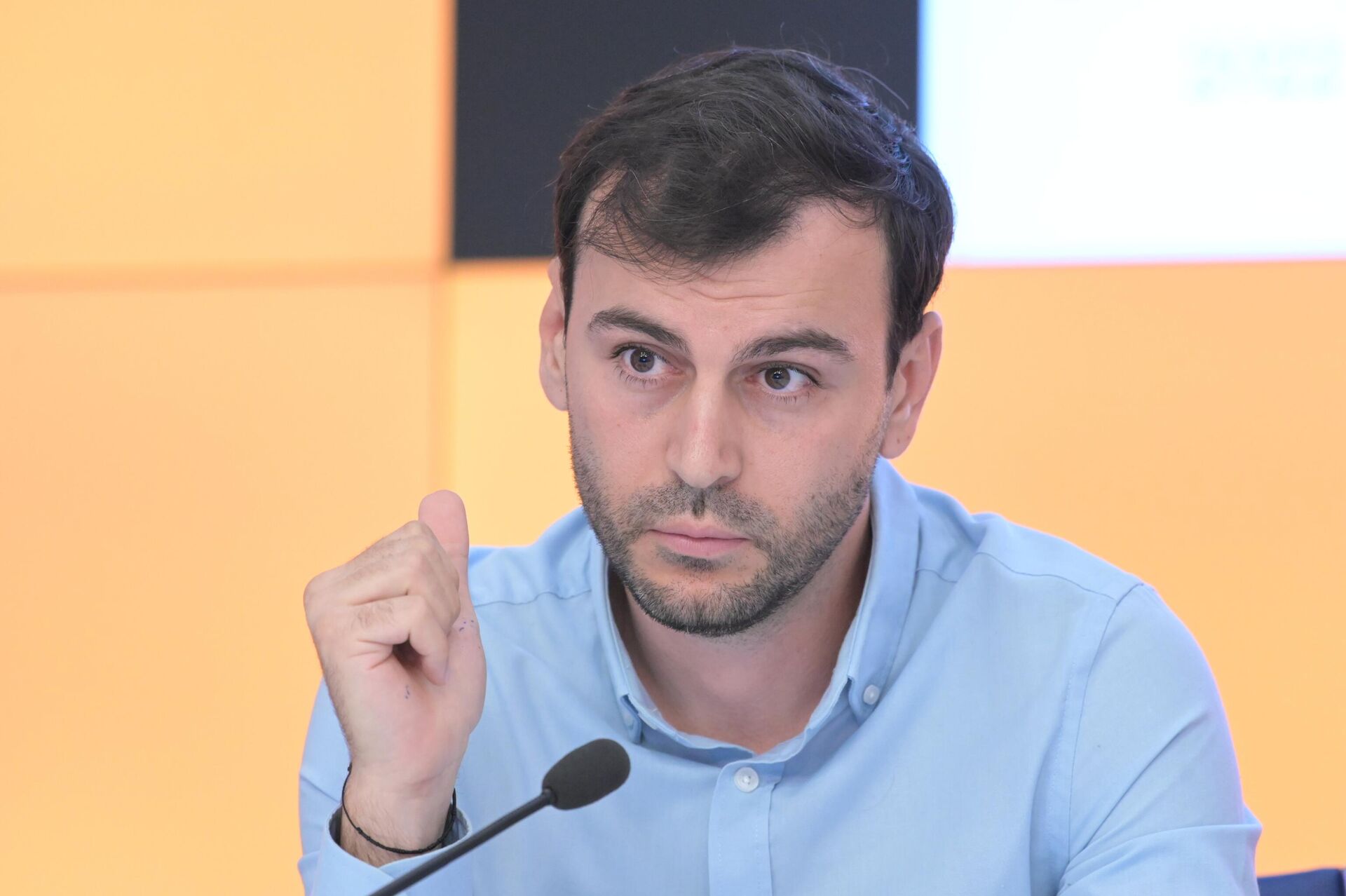 سبوتنيك وأوسبو تنظمان ورشة عمل حول استثمار الذكاء الاصطناعي في الإعلام العربي - سبوتنيك عربي, 1920, 02.09.2025