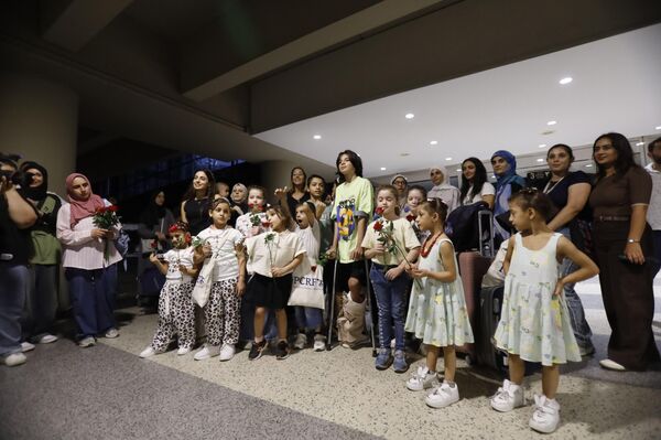 عائلات غزاوية تحمل آلام الحرب إلى بيروت - سبوتنيك عربي