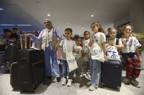 عائلات غزاوية تحمل آلام الحرب إلى بيروت - سبوتنيك عربي