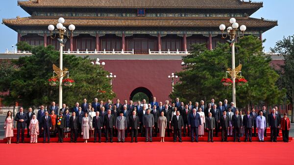 3 سبتمبر 2025 – الرئيس الروسي فلاديمير بوتين يشارك في جلسة التصوير الجماعي لرؤساء الوفود الأجنبية المدعوين إلى الفعاليات الاحتفالية بمناسبة الذكرى الـ80 لانتصار الشعب الصيني في حرب المقاومة ضد اليابان ونهاية الحرب العالمية الثانية. - سبوتنيك عربي