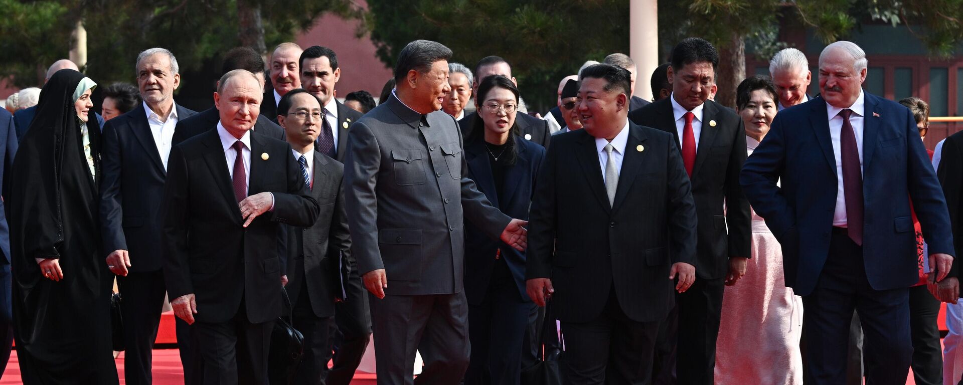 الرئيس الروسي فلاديمير بوتين، رئيس جمهورية الصين الشعبية شي جين بينغ ، رئيس كوريا الديمقراطية كيم جونغ أون - سبوتنيك عربي, 1920, 03.09.2025