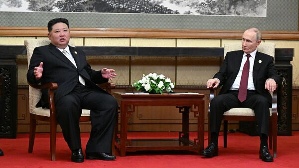 الرئيس الروسي فلاديمير بوتين ورئيس كوريا الديمقراطية كيم جونغ أون - سبوتنيك عربي